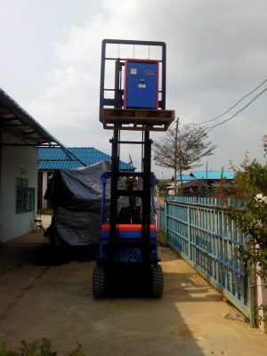 ขายโฟกลิฟท์ไฟฟ้า นั่งขับ โตโยต้า พร้อมตู้ชาร์จนอก 3เฟส ขายโฟกลิฟท์ไฟฟ้า นั่งขับ โตโยต้า พร้อมตู้ชาร์จนอก 3เฟส