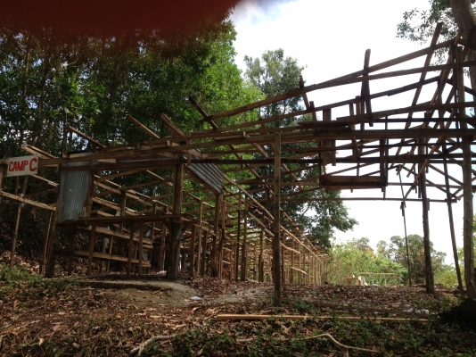 ขายไม้แค็มสังกะสี คนงาน 150 ห้อง ถูกๆครับ ขายไม้แค็มสังกะสี คนงาน 150 ห้อง ถูกๆครับ