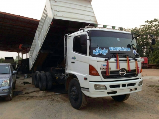 สิบล้อ ฮีโน่เมกก้า 260 ปี 47 รถพันธ์สวย ชอบราคาเท่าไรต่อรองได้ครับ