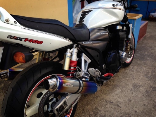 ขาย/แลก/เทิร์น Gsx 1400 ปี05 แรงทอร์คหนักๆ สภาพกริ๊ปๆ อินวอย+สำเนาทะเบียน(โอนได้ครับ) 170,000