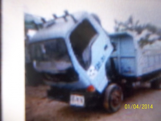 ขาย6ล้ออิซูซุ  120  แรงห้างแท้ปี40 เอกสารพร้อมโอน ราคา475000 บาท