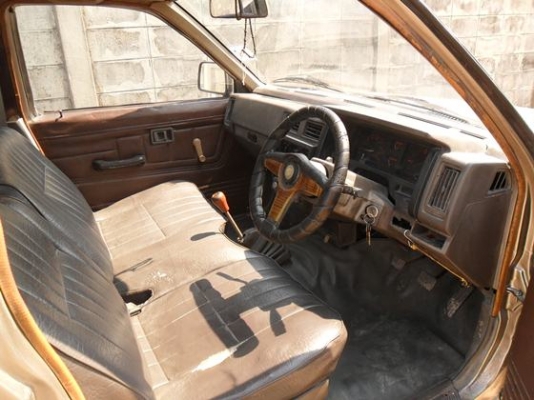 ขายรถกระบะNissan Big Mตอนเดียว เครื่องดีเซล แชสซีok+เครื่องดี เกียร์ดี+ภาษี57-->59,000 บ T.092-9351644