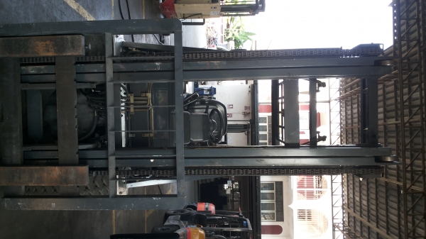 ขายรถ nissan ขนาด 3 ตัน แก็ส+นํ้ามัน