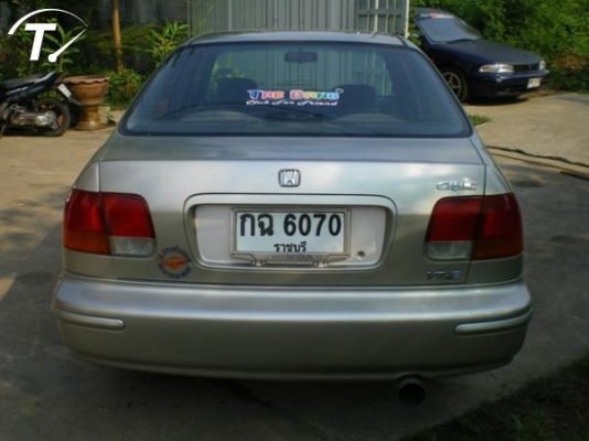 เครื่องวีเทคฝาดำ เครื่องเกียร์ดีขับดี ช่วงล่างดี ยางดี สียังพอได้ ภายในเรียบร้อย พวงมาลัย 4 ก้านแล้ว