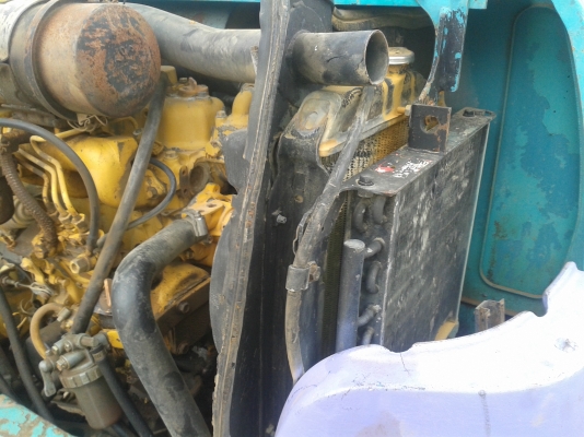 ็Komatsu pc30-7 รถสวย เครื่องดี ปั๊มแรง สภาพพร้อมใช้ ราคาต่อรองได้ 087-2976734