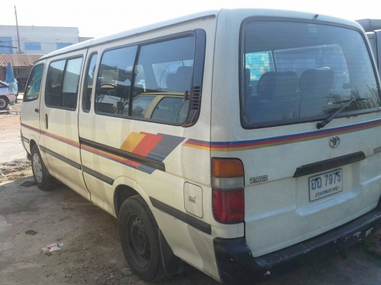 ขายถูกรถตู้ TOYOTA หัวจรวด ช่วงยาว ปี40