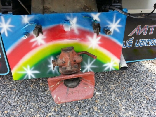 รถฮีโน่ 10 ล้อดั้ม 260 แรงม้า. ปี 48  สนใจติดต่อ 081 - 6079515