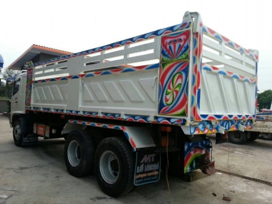 รถฮีโน่ 10 ล้อดั้ม 260 แรงม้า. ปี 48  สนใจติดต่อ 081 - 6079515