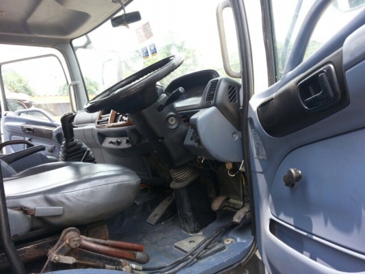 รถฮีโน่ 10 ล้อดั้ม 260 แรงม้า. ปี 48  สนใจติดต่อ 081 - 6079515