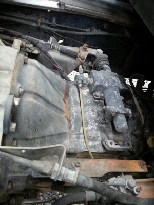 รถฮีโน่ 10 ล้อดั้ม 260 แรงม้า. ปี 48  สนใจติดต่อ 081 - 6079515