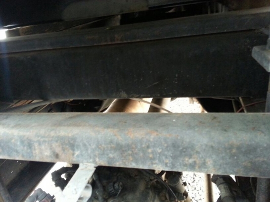 รถฮีโน่ 10 ล้อดั้ม 260 แรงม้า. ปี 48  สนใจติดต่อ 081 - 6079515