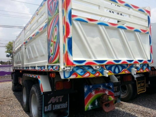 รถฮีโน่ 10 ล้อดั้ม 260 แรงม้า. ปี 48  สนใจติดต่อ 081 - 6079515