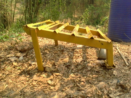 ขายแท่นรถขุดหรือรถเกี่ยว