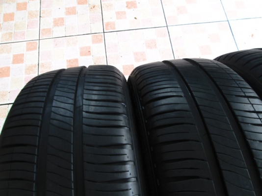 ขายยาง MICHELIN XM2 185-55-15 ปี13 สวย (1ชุด)