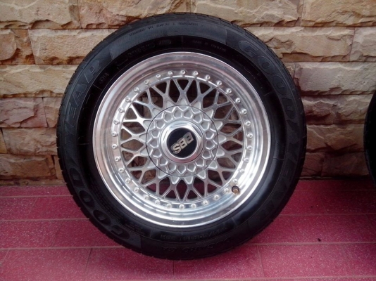BBS ขอบ 15 4 รู/100  พร้อมยาง  ลดเหลือ 6,500 บ. !!!!