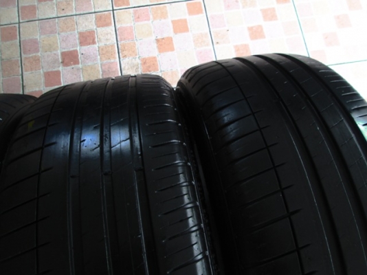 ขายยาง MICHELIN PILOT SPORT3 205-50-16 ปี11 (1ชุด)
