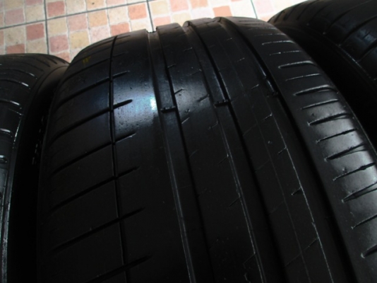 ขายยาง MICHELIN PILOT SPORT3 205-50-16 ปี11 (1ชุด)