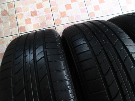 ขายยาง BRIDGESTONE ER30 205-55-16 ปี12 สวย (1ชุด)