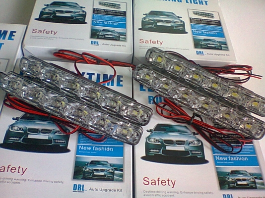 ไฟเดย์ไลท์ติดรถยนต์