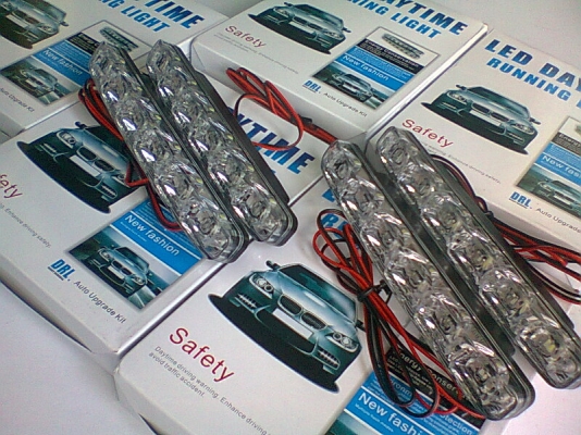 ไฟเดย์ไลท์ติดรถยนต์