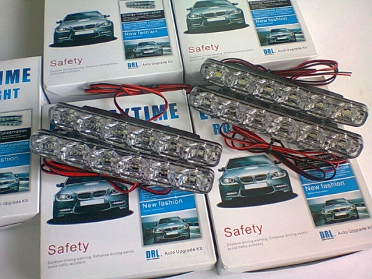 ไฟเดย์ไลท์ติดรถยนต์
