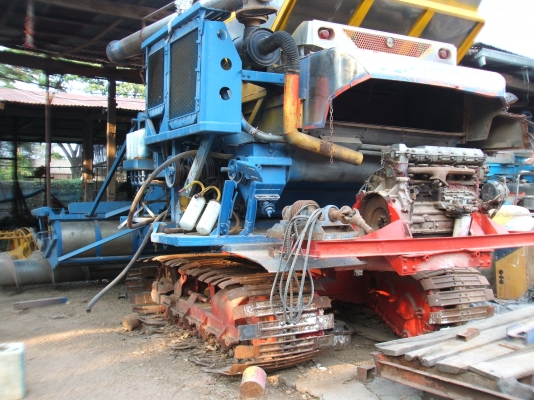 ขายรถเกี่ยวข้าวไทยเส็ง เดี่ยวทรนง แยกชิ้นส่วนก็ขาย