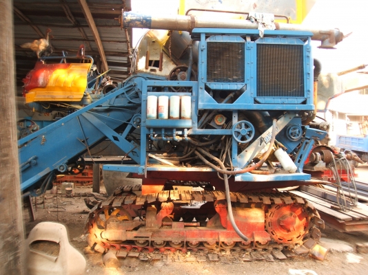 ขายรถเกี่ยวข้าวไทยเส็ง เดี่ยวทรนง แยกชิ้นส่วนก็ขาย