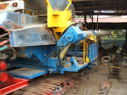 ขายรถเกี่ยวข้าวไทยเส็ง เดี่ยวทรนง แยกชิ้นส่วนก็ขาย