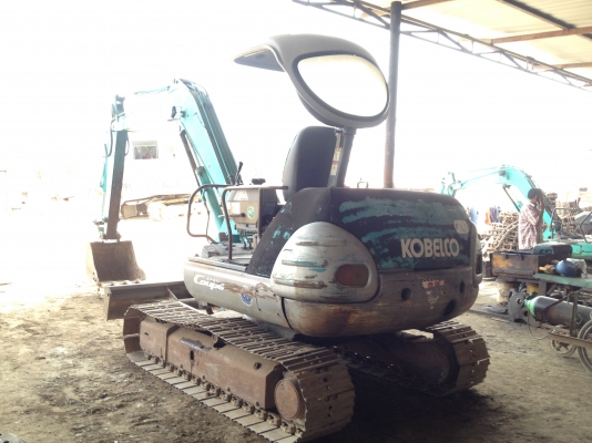 รถขุดเล็ก COBELCO SK45