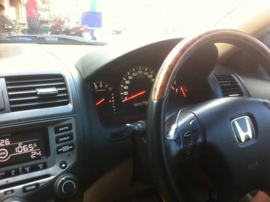 ขาย Accord 2.4 EL ปี 04 (โฉมปลาวาฬ) ขาย Accord 2.4 EL ปี 04 (โฉมปลาวาฬ)