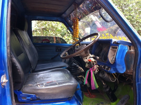 ขาย isuzu KS 32 Fหน้า Fหลัง power แอร์หนาว เบรค ทิฟฟี่ เครื่อง 145 เกียร์ HO ขาย isuzu KS 32 Fหน้า Fหลัง power แอร์หนาว เบรค ทิฟฟี่ เครื่อง 145 เกียร์ HO