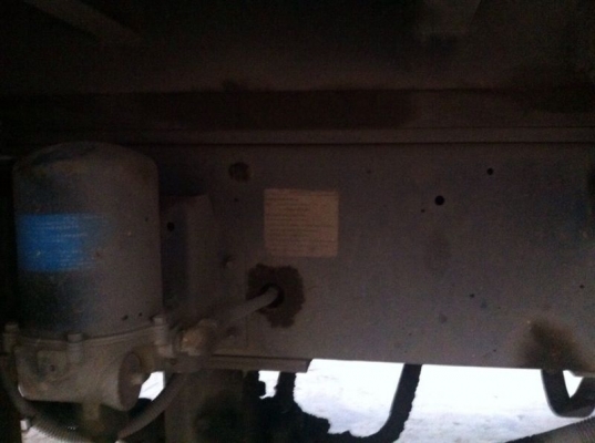 รถฮีโน่ 10 ล้อดั้ม  260 แรงม้า. ปี 47  สนใจติดต่อ 081 - 6079515