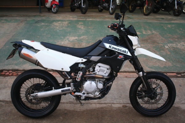 __Dtracker 250 ปี2010 สีดำ ท่อแต่งfull 85,000__