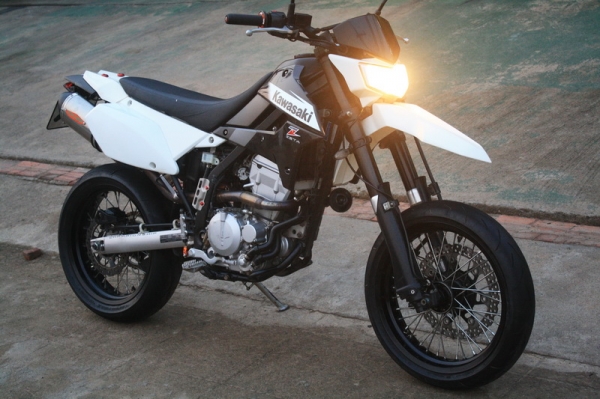 __Dtracker 250 ปี2010 สีดำ ท่อแต่งfull 85,000__