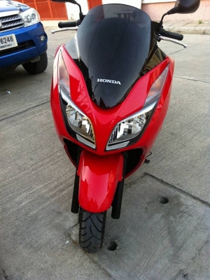 ขายด่วน honda300ccทะเบียนพร้อมโอน