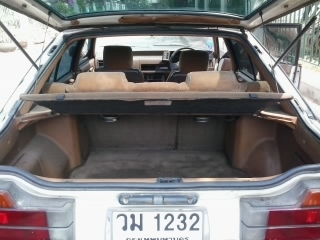 Mazda 626 GLX 1.8  5 ประตู  ปี 84  ขาย 32,000 บาท