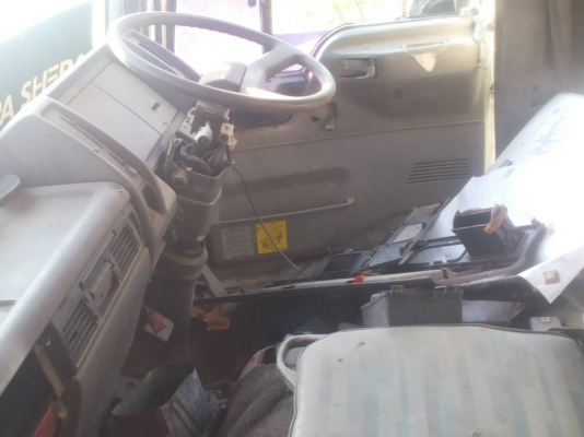 ขายหัวเก๋งรถบรรทุกHINOถูกๆตามสภาพ ขายหัวเก๋งรถบรรทุกHINOถูกๆตามสภาพ