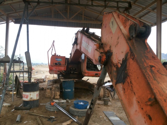 ขายซากรถแบคโคDOOSAN 225LC