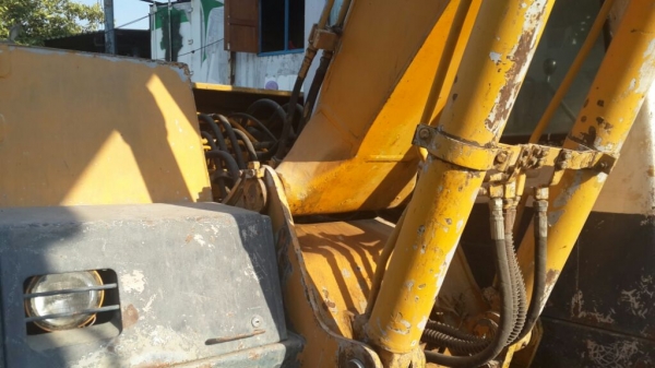 ต้องการขายPC 120-5 ต้องการขายPC 120-5