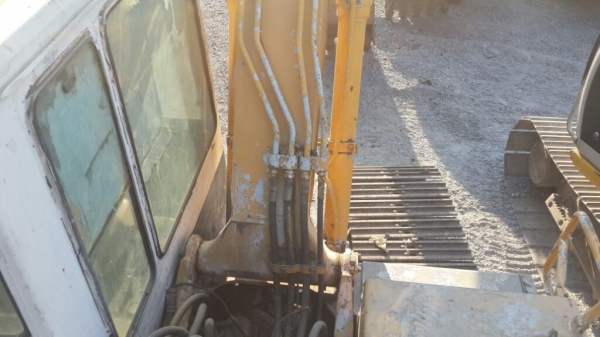 ต้องการขายPC 120-5 ต้องการขายPC 120-5