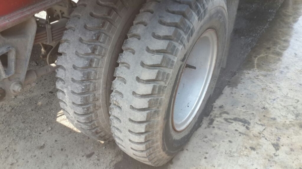 ต้องการขายแท้งค์พ่วง ลูก3เพลา ต้องการขายแท้งค์พ่วง ลูก3เพลา