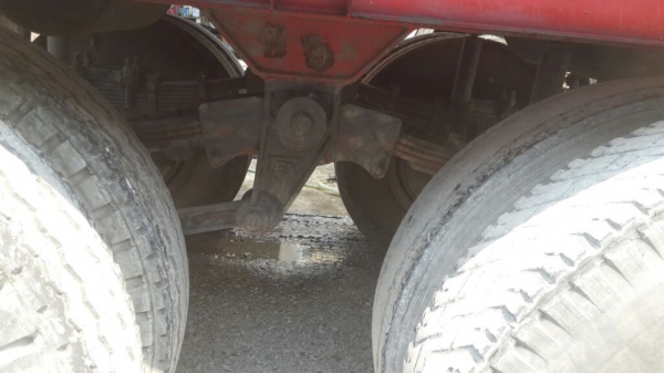 ต้องการขายแท้งค์พ่วง ลูก3เพลา ต้องการขายแท้งค์พ่วง ลูก3เพลา