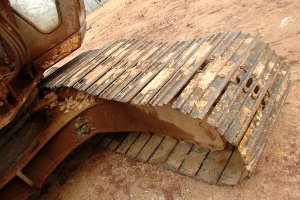 ขายด่วนรถแบคโฮHITACHIEX200-1ขาย2คันราคา985000บาท