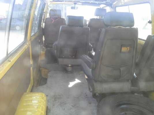 ขายถูกรถตู้ TOYOTA ตาหวาน เกียร์คอ เครื่อง2.4 ประหยัด