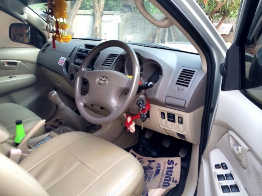 ขายถุก 4ประตูวีโก้โฟวิว