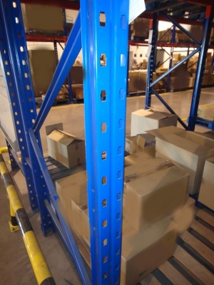 ขาย (SALE) ชั้นวางอุตสาหกรรม  (SELECTIVE RACK) มือสอง (USED) ขนาด(Dimension) กว้าง W.230cmxลึก D.100cmxสูง H.900cm รับน้ำหนัก (Load) 1000Kg/ชั้น (Level)  4+1 ชั้น(LEVEL)  มีทั้งหมด 240 ช่วง(bay) ราคาพิเศษสุดๆ