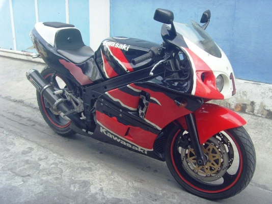 ขาย  kawasaki ninja zx 400cc. ทะเบียนแท้พร้อมโอน  ราคา49900