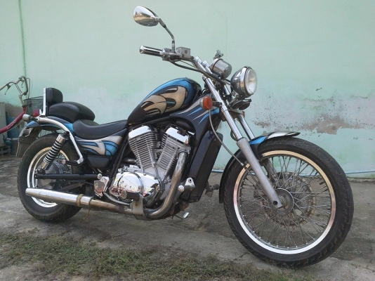 ขาย Suzuki Intruder 750 ทะเบียนแท้ ไม่ขาดต่อ พร้อมโอน