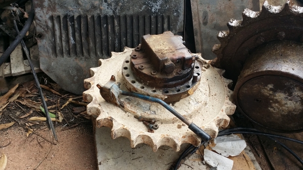 ขายด่วน ตัวเดิน KOMATSU PC 120-3 สภาพสวย