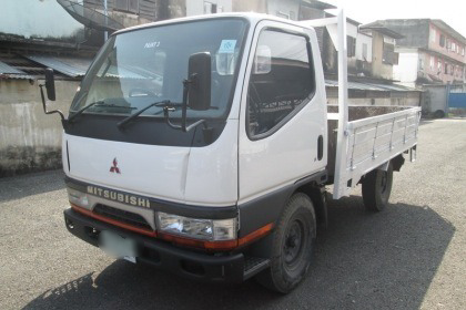 ขายรถบรรทุก Mitsubishi CANTER ปี 48 เครื่อง 130 แรง รถสวยพร้อมใช้ เข้าไฟแนนซ์ได้ 250,000 บาท